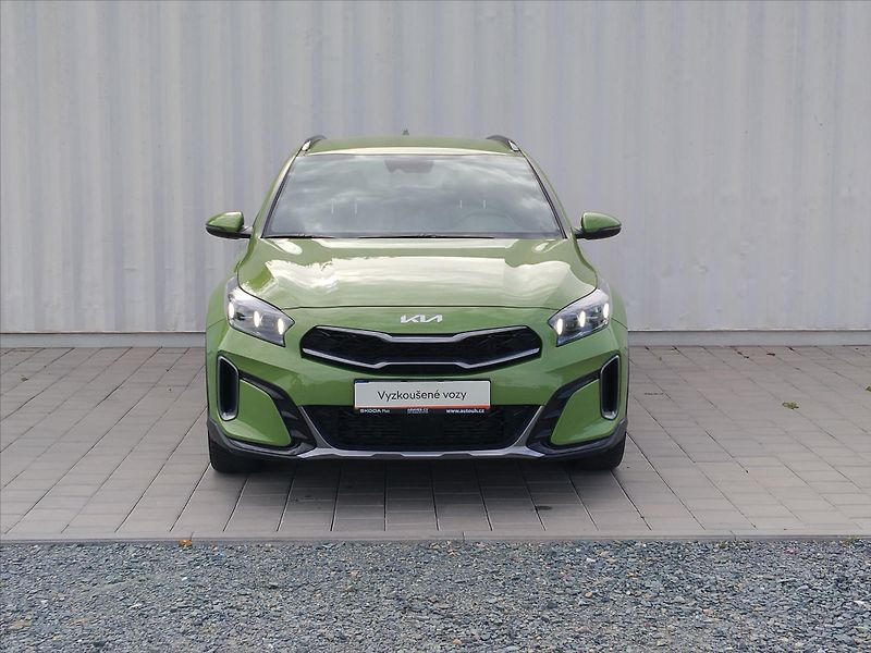 Kia XCeed 1,5   1.5 T-GDI 117Kw GT Line, - fotka 2 z 35