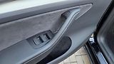 Tesla Model Y (2023) LR AWD DE Záruka SoH 92,7%  - náhled 18