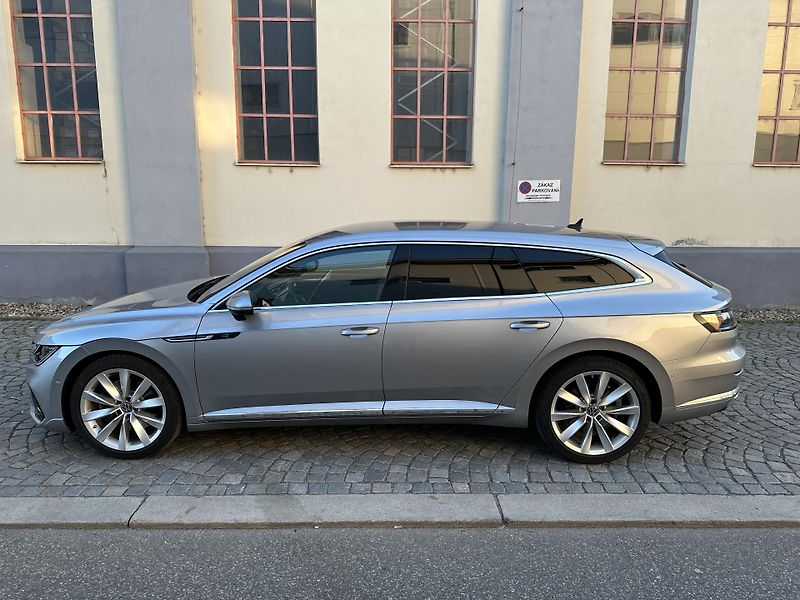 Volkswagen Arteon 2,0 TSI 206 KW R Line kam.360 - fotka 16 z 24