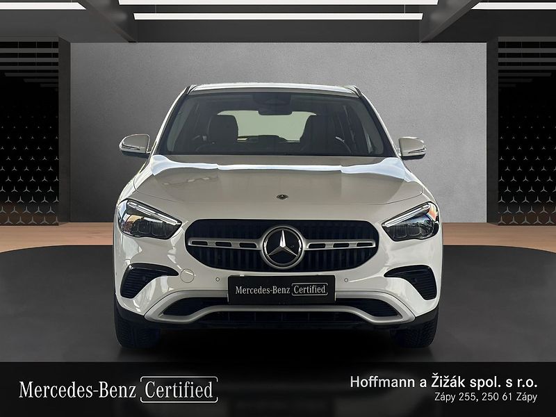 Mercedes-Benz GLA 220 4MATIC - fotka 2 z 20
