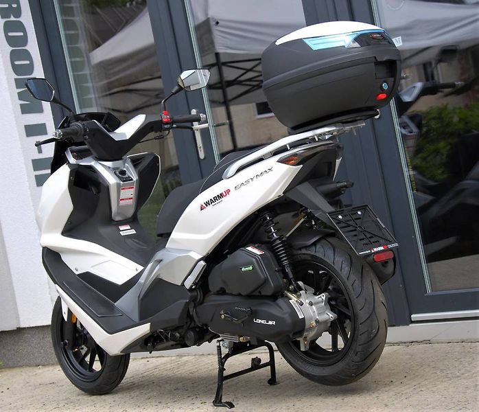 Motorro EasyMax 125i (2026) TUMOTO Easymax Plus 125i - fotka 6 z 25