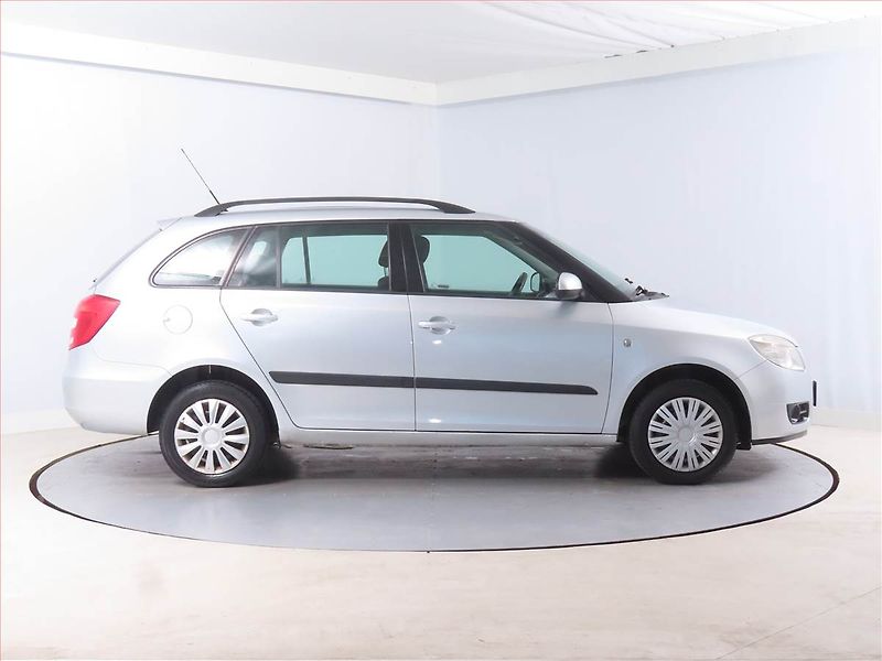 Škoda Fabia (2008) Ambition 1.2 12V, Eko.zaplacen - fotka 6 z 13