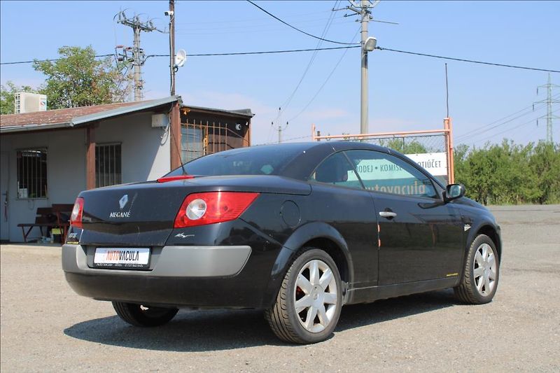 Renault Mégane 1,6 i  STK 4/2028 - fotka 5 z 33