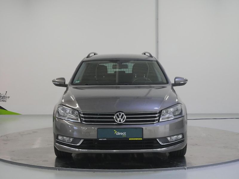 Volkswagen Passat - fotka 4 z 25