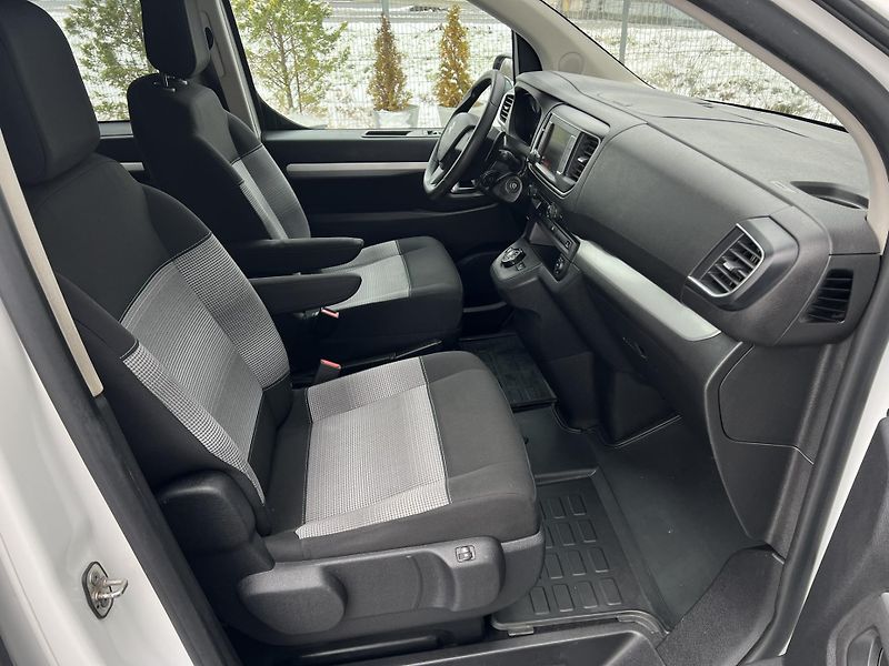 Citroën SpaceTourer (2022) 2.0HDi 130kW AUTOMAT DPH - fotka 8 z 22