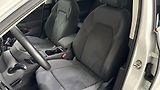 Volkswagen Golf 2.0 TDI DSG Style Variant - náhled 15