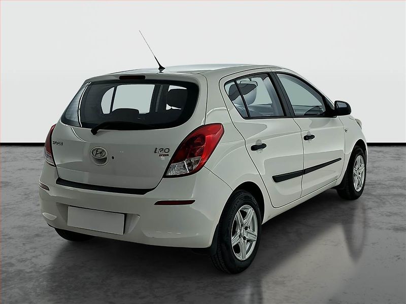 Hyundai i20 (2013) 1.2, ČR,1.maj, Serv.kniha - fotka 5 z 17