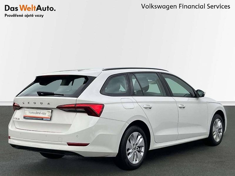 Škoda Octavia (2022) Combi Ambition 2.0 TDI - fotka 2 z 20