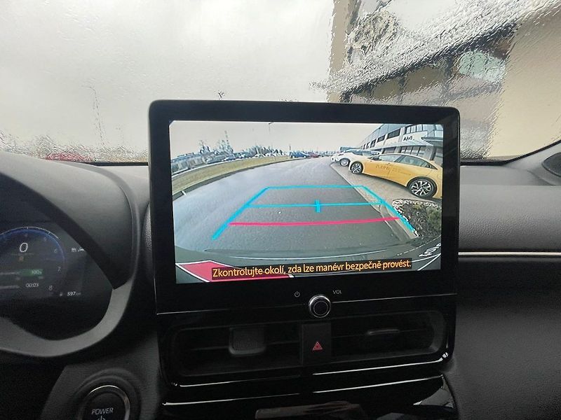 Toyota Yaris Cross 1.5 Hybrid 130k FWD Style - fotka 27 z 28