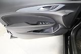 Opel Insignia - náhled 12