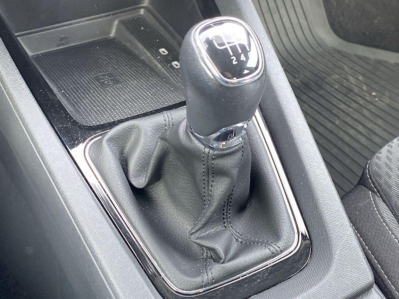 Škoda Octavia (2023) 2.0 TDI Style - fotka 14 z 35