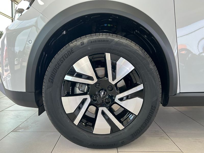 Opel Frontera GS HYBRID 107 kW/145 HP + ZP - fotka 5 z 28