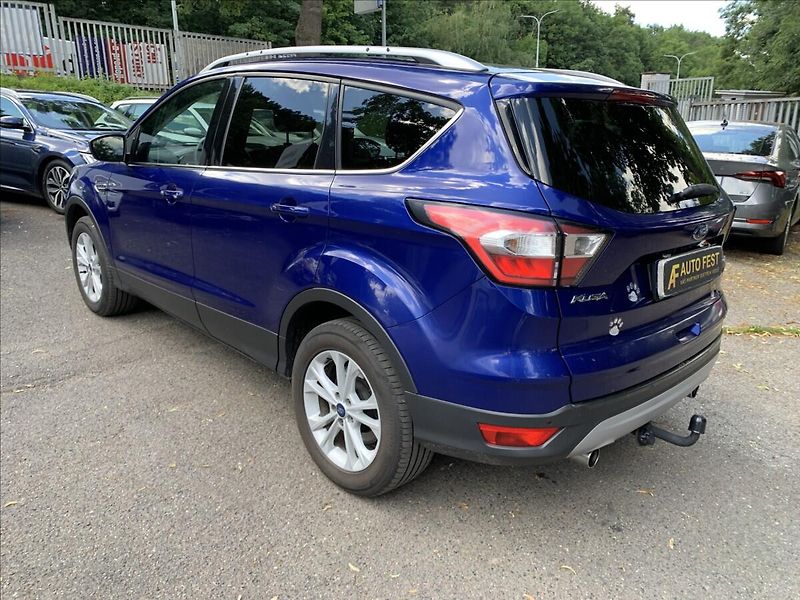 Ford Kuga 1,5 EcoBoost,1.MAJ,ČR,SERVISKA - fotka 6 z 14