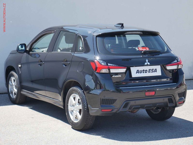 Mitsubishi ASX (2019) 2.0 MiVEC, 1.maj,ČR, AC - fotka 6 z 18