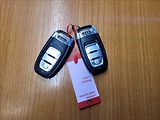 Audi A4 2,0 TDI,S-line,navi,výhřev,xen - náhled 41
