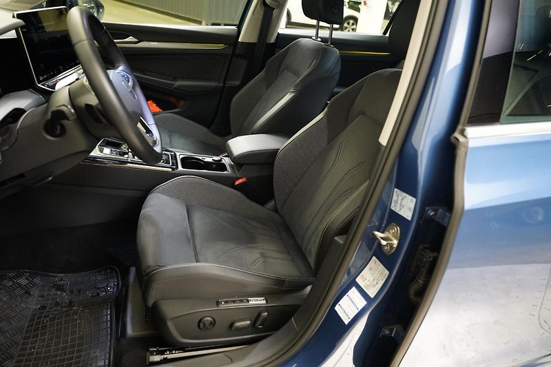 Volkswagen Golf - fotka 11 z 28