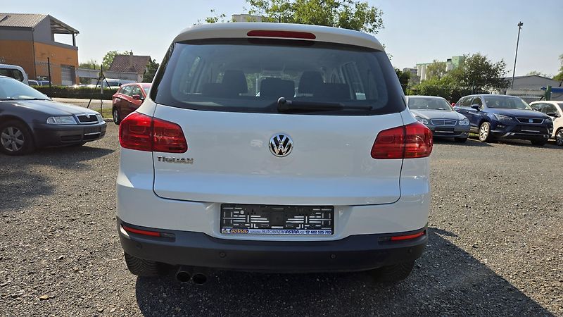 Volkswagen Tiguan 1.4TSi TREND FUN  BLUEMOTION  - fotka 9 z 37