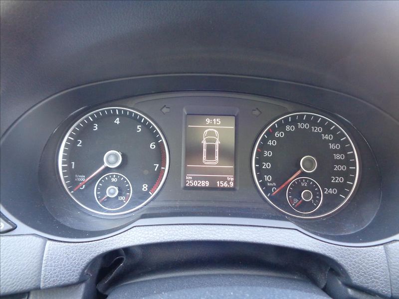 Seat Alhambra 1,4 - fotka 10 z 17