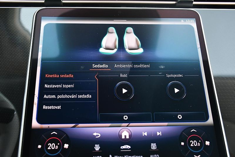 Mercedes-Benz EQE 350 4MATIC 4L-ZÁRUKA  - fotka 49 z 58
