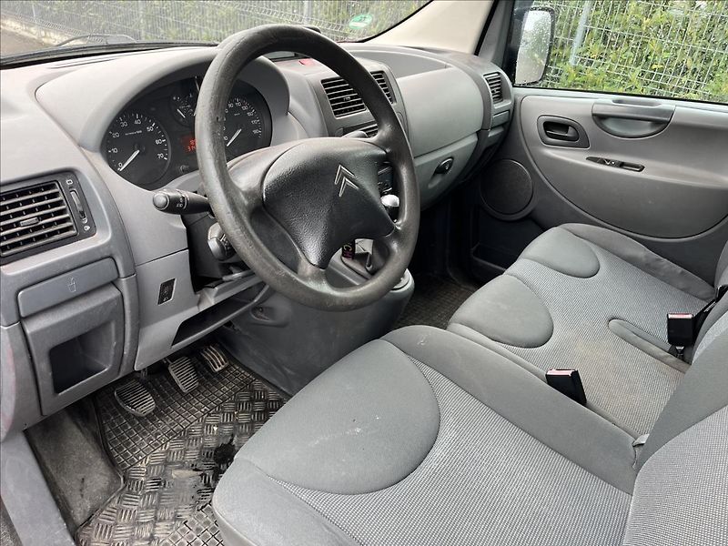 Citroën Jumpy 2,0 HDi L2 3MÍSTA ROZVODY -DPH - fotka 9 z 26