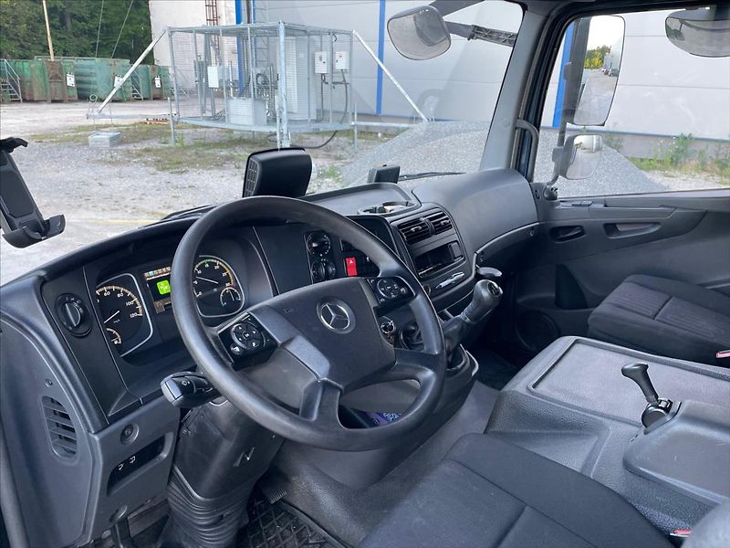 Mercedes-Benz 818,NOVÉ STK, PŮVOD ČR,   5,1 - fotka 10 z 18