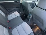 Škoda Superb (2013) Combi 2.0 TDI Ambition - náhled 11