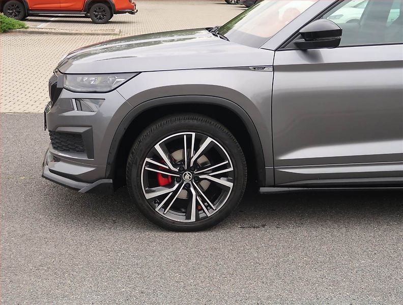 Škoda Kodiaq (2023) Sportline 2.0 TDI - fotka 15 z 19