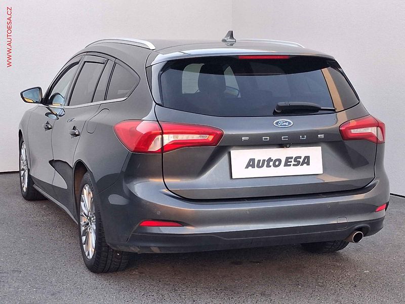 Ford Focus (2019) 1.5 TDCi, ČR, Titanium, LED - fotka 6 z 18