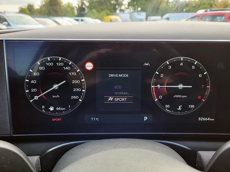 Hyundai Tucson 1.6 T-GDI mHEV 118kW 4x4 SMART - fotka 23 z 41