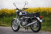 Jawa 350 Retro.