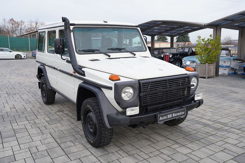 Mercedes-Benz Třídy G G 300 PUR Professional - fotka 8 z 18