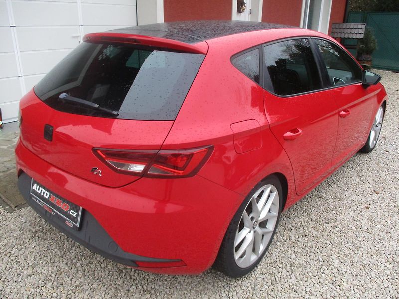 Seat Leon 1.4 TSi FR - fotka 3 z 30