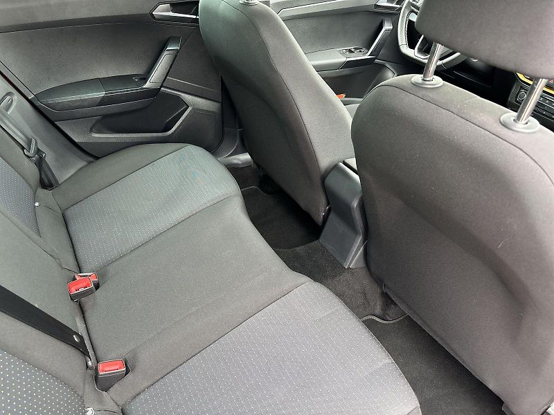Seat Arona (2024) 1.0 TSI Style - fotka 10 z 27