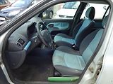 Renault Clio 1,2i - náhled 13