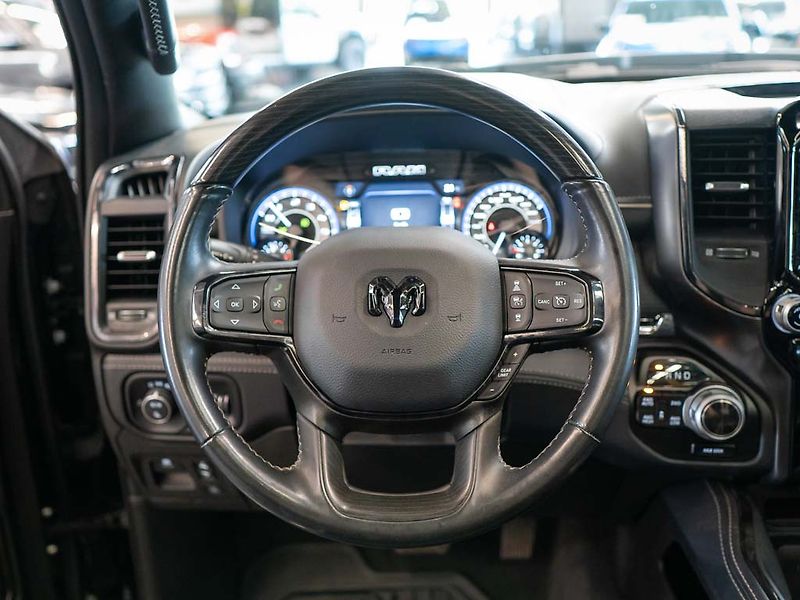 Dodge RAM (2022) 5.7 Limited Night Edition 22 - fotka 17 z 42