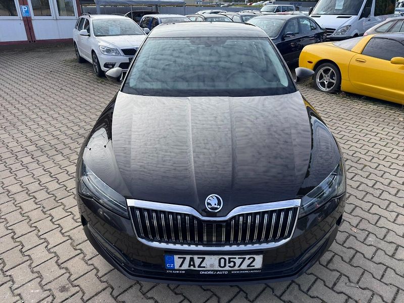 Škoda Superb (2019) 1,5 TSI 110 KW 2. MAJ KM - fotka 9 z 44
