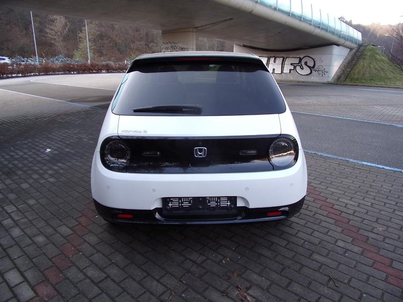 Honda e - fotka 6 z 23