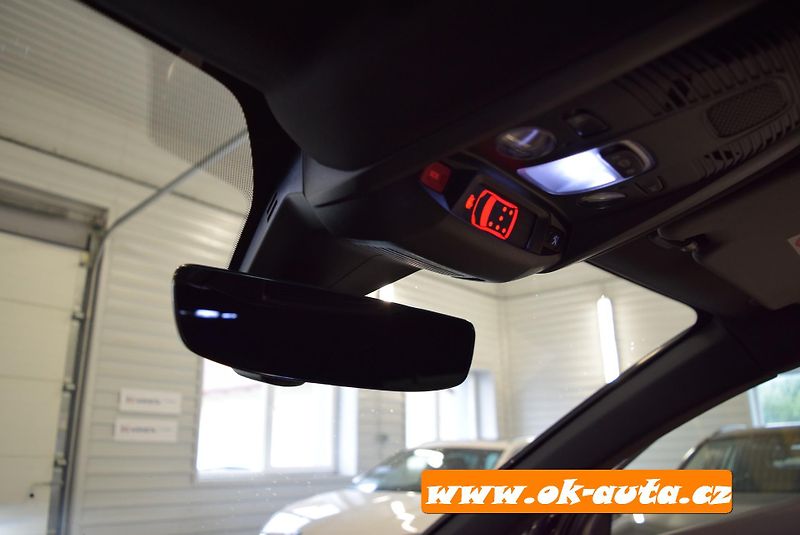Peugeot 5008 1.5 BHDI GT LINE 7 MÍST 2021 - fotka 61 z 71