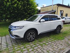 Mitsubishi Outlander (2019) - fotografie inzerátu