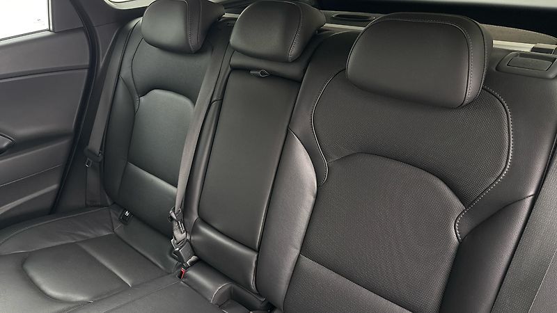 Hyundai i30 1.5 T-GDI AUT Style Kombi - fotka 16 z 29