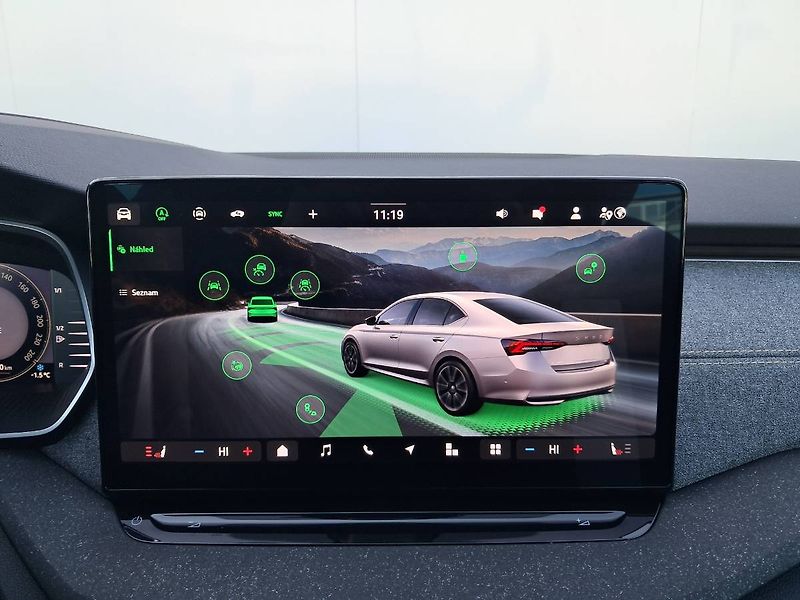 Škoda Octavia (2024) IV M-HEV Top Selection 1.5 TSI - fotka 10 z 30