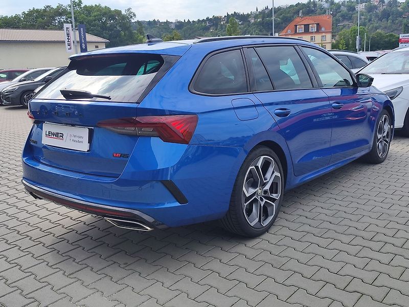 Škoda Octavia 2.0 TDI/147kW RS DSG 4x4 - fotka 5 z 33