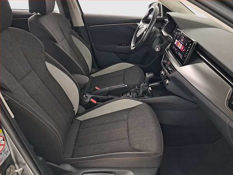Škoda Scala (2023) 1.5 TSI - fotka 9 z 21