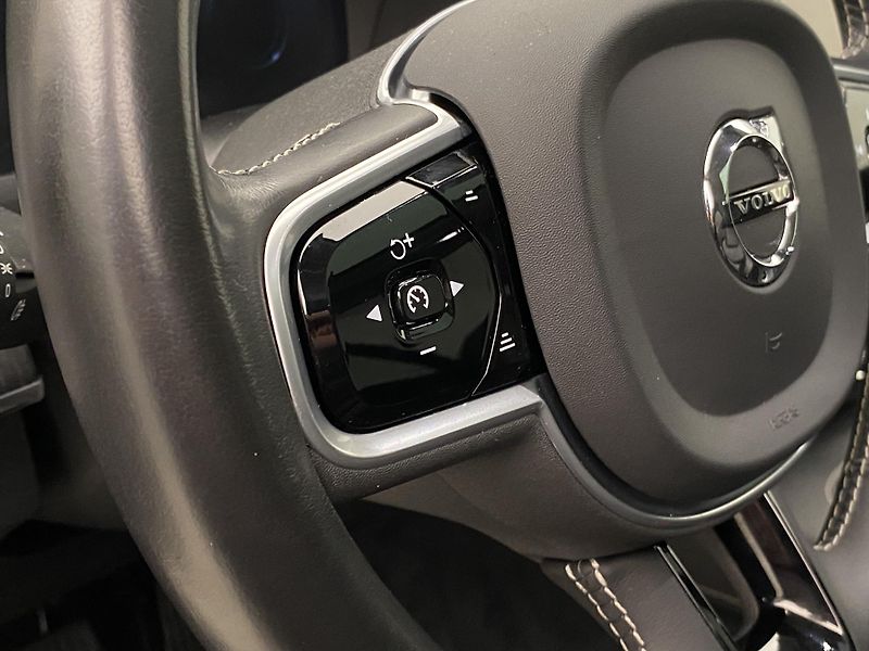 Volvo XC90 T8 AWD RECHARGE INSCRIPTION 7m - fotka 19 z 57