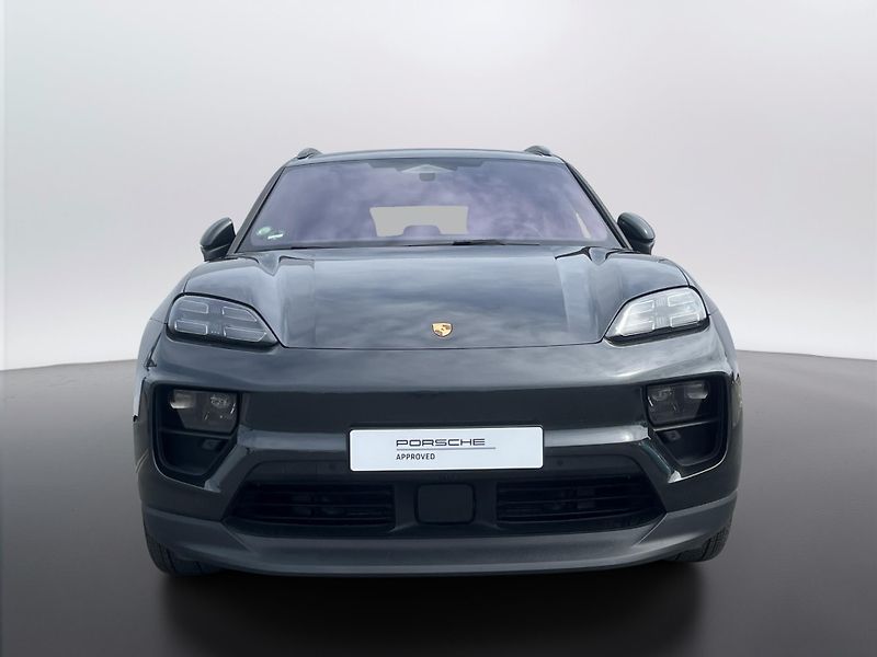 Porsche Macan 4s - fotka 3 z 26