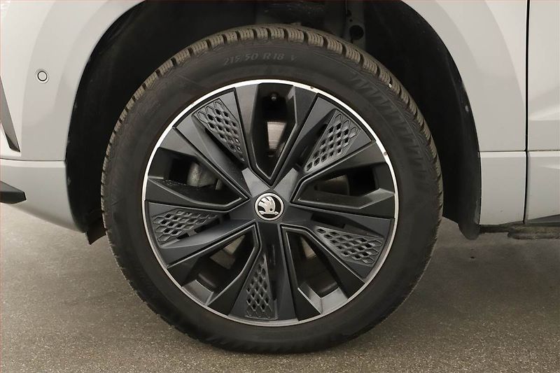 Škoda Karoq (2024) Sportline 2.0 TDI - fotka 12 z 17