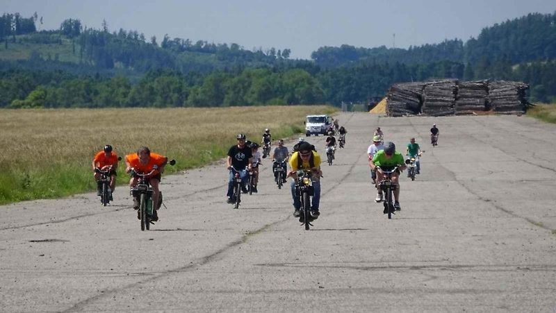 9. setkání motokol značky Solex v Táboře.
