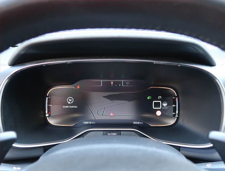 Citroën C5 Aircross (2019) BlueHDi 180, Automat, Kůže - fotka 11 z 21