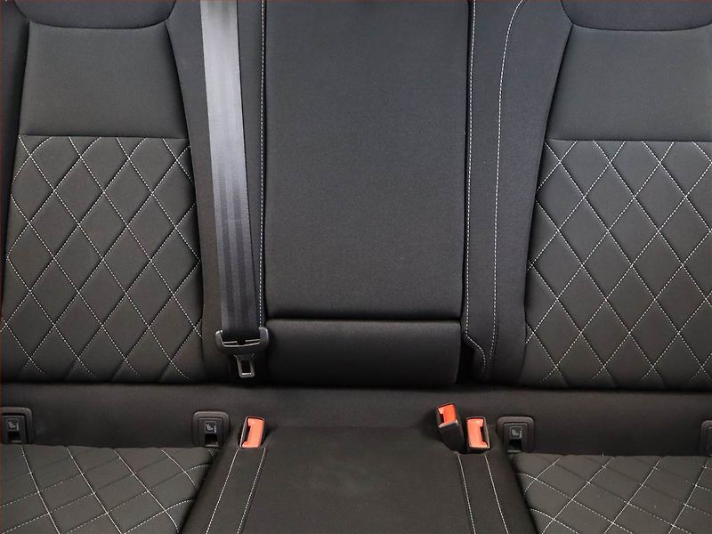 Škoda Karoq (2022) Sportline 2.0 TSI - fotka 8 z 22