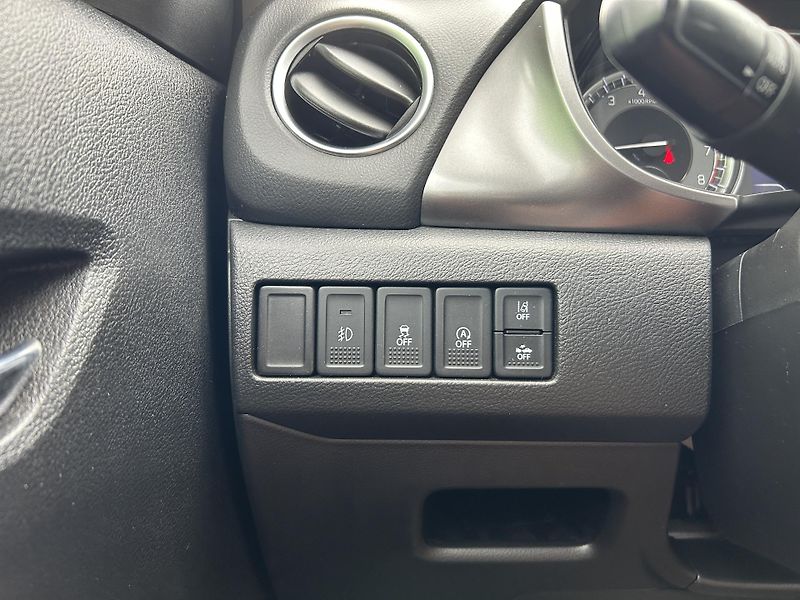 Suzuki Vitara (2022) 1.4 i 95 KW hybrid  - fotka 24 z 28